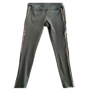 True Religion Yoga Pants with rainbow trim size S